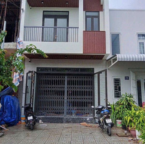 CÔNG TRÌNH CỬA KÉO MÀU XINGFA TẠI KDC HỒNG LOAN - CẦN THƠ