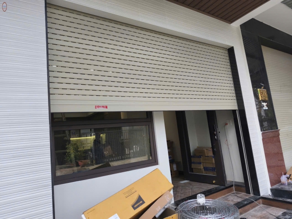 Cửa cuốn công nghệ Đức Quốc Hải Cần Thơ